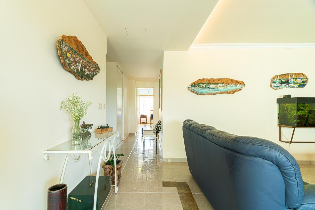 Family Comfort House Seixal  Bagian luar foto