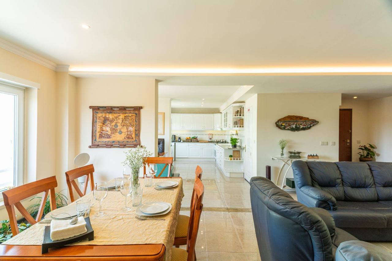 Family Comfort House Seixal  Bagian luar foto