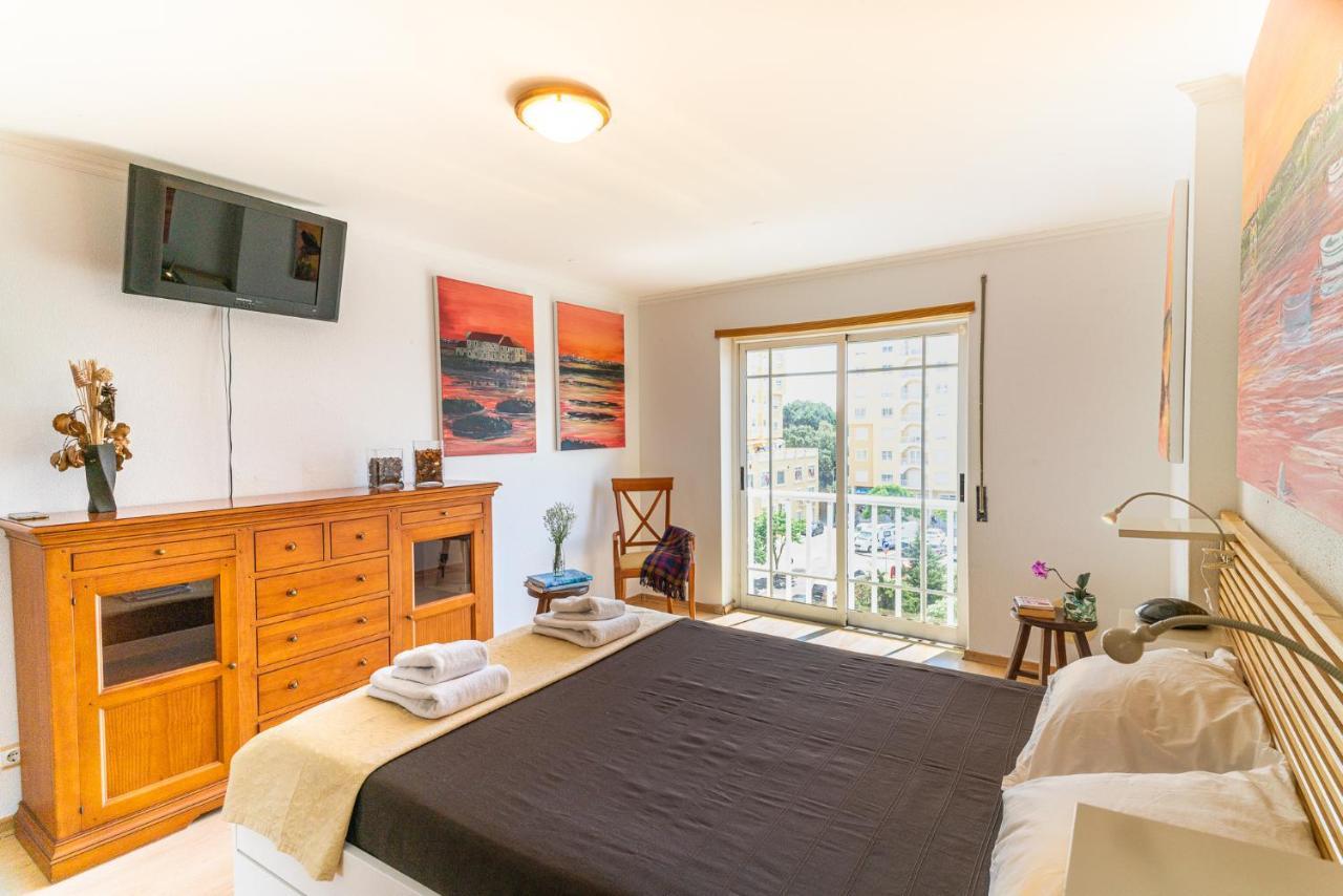 Family Comfort House Seixal  Bagian luar foto