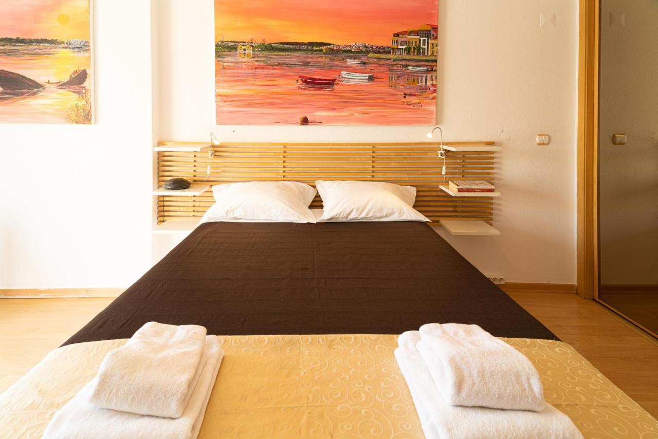 Family Comfort House Seixal  Bagian luar foto
