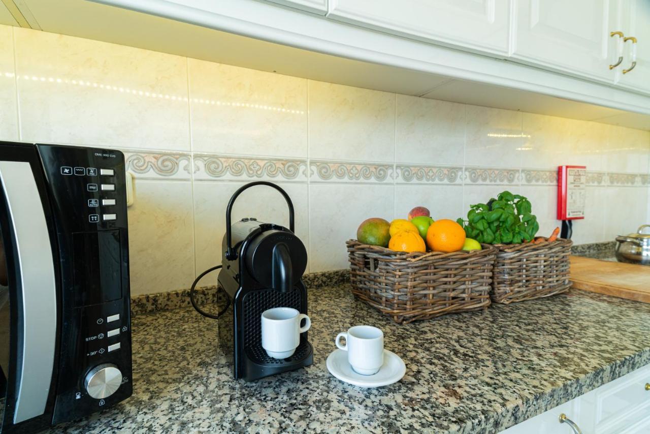 Family Comfort House Seixal  Bagian luar foto