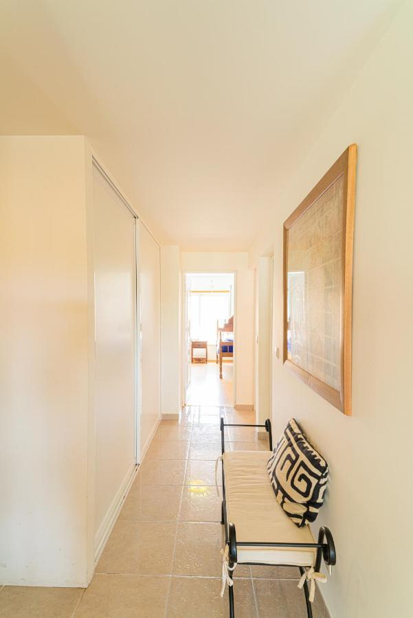 Family Comfort House Seixal  Bagian luar foto