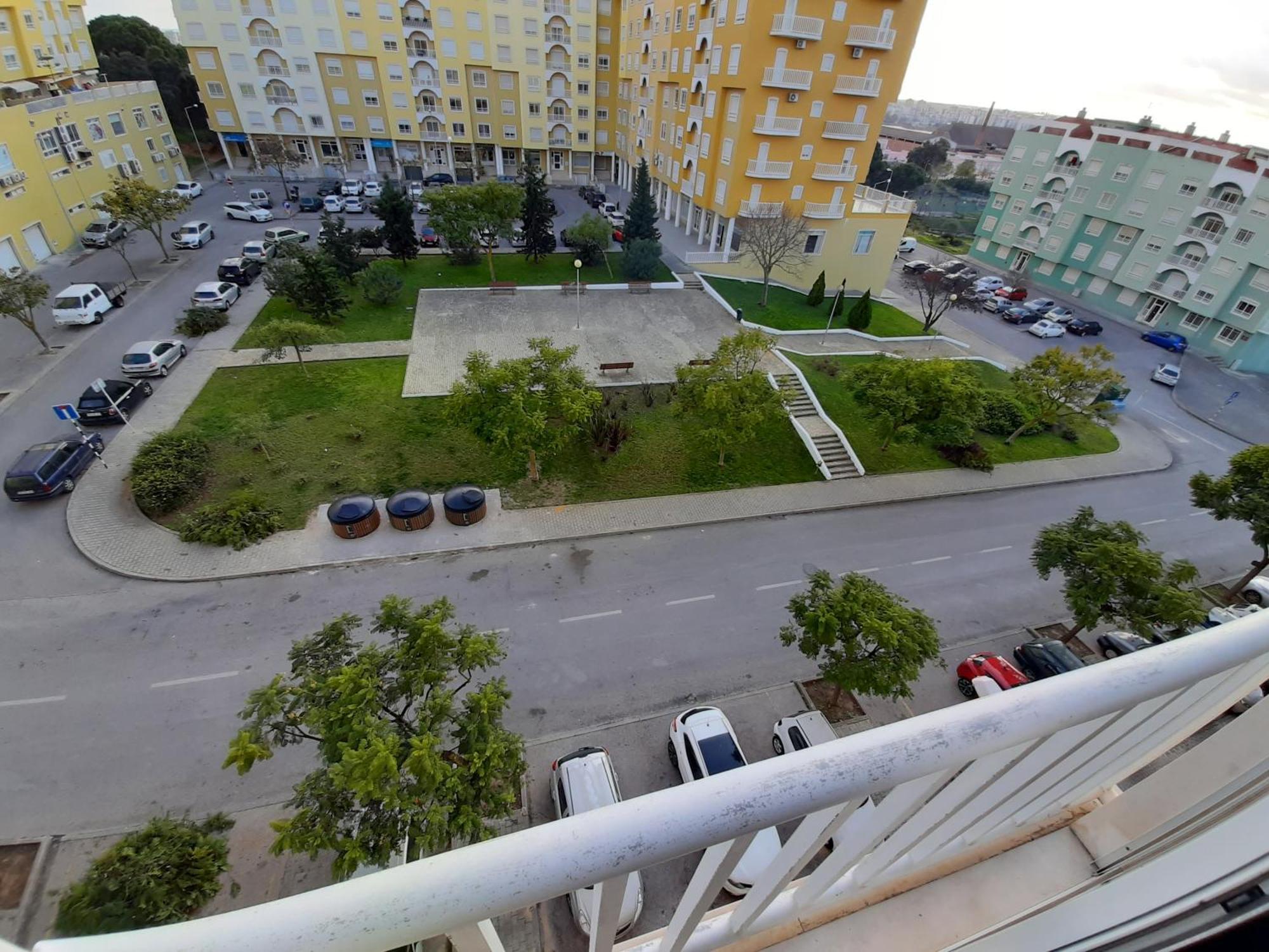 Family Comfort House Seixal  Bagian luar foto